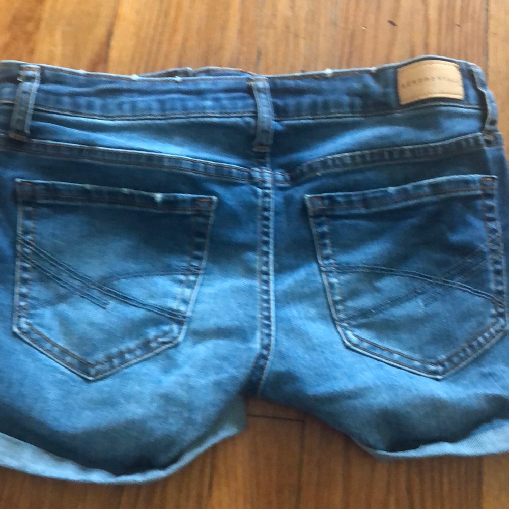 Distressed Jean Shorts - Picture 4 of 4